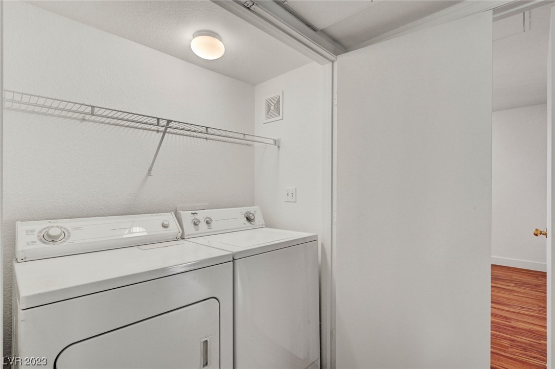 555 East Silverado Ranch Boulevard 2122