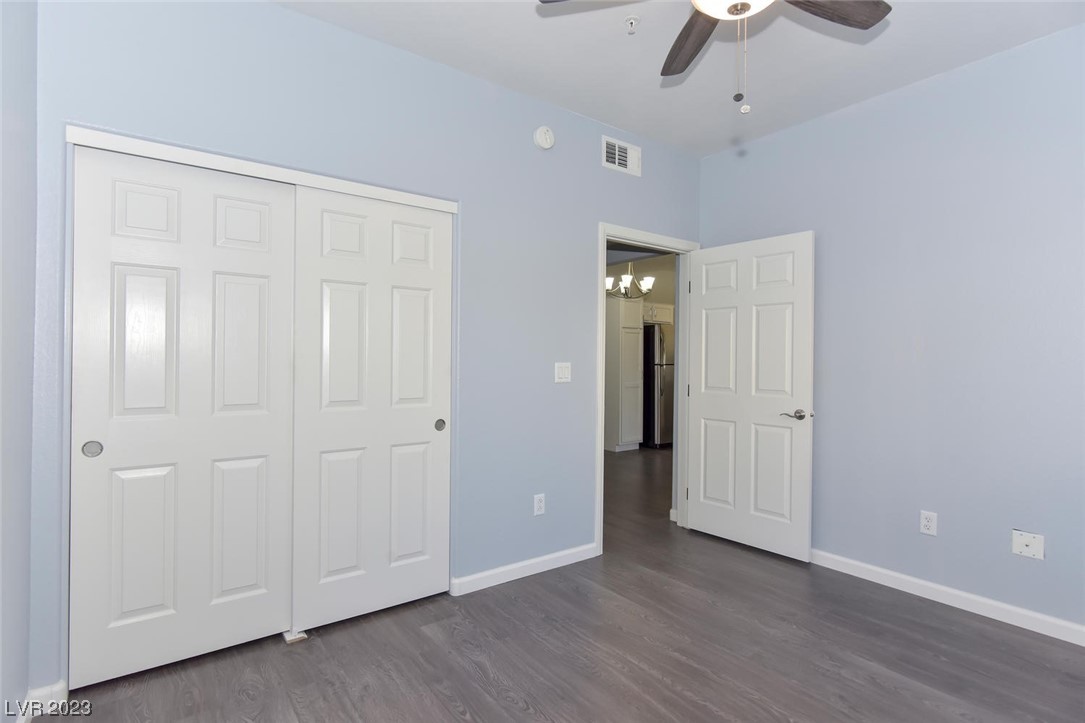 2291 West Horizon Ridge Parkway 1106