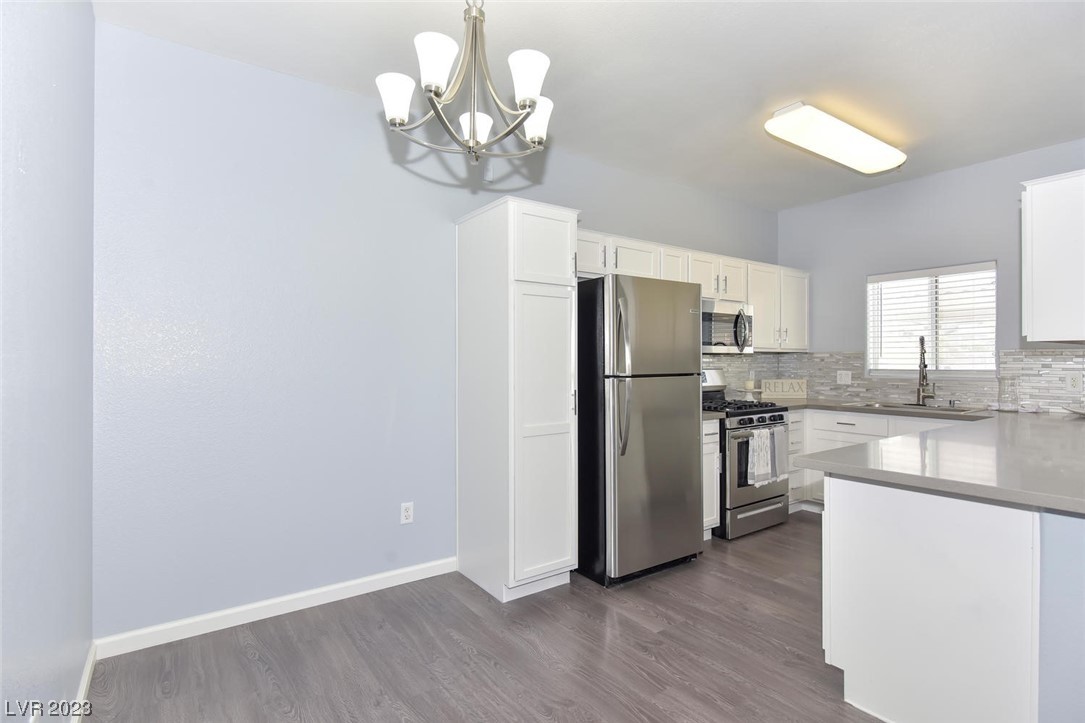 2291 West Horizon Ridge Parkway 1106