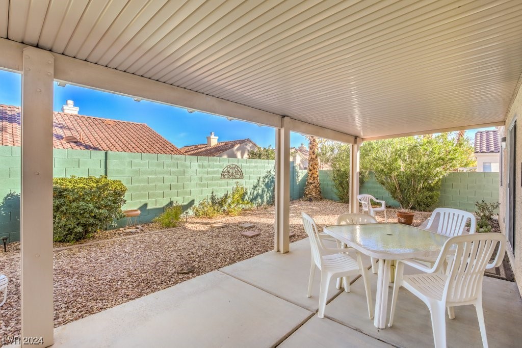 134 Windy Creek Avenue