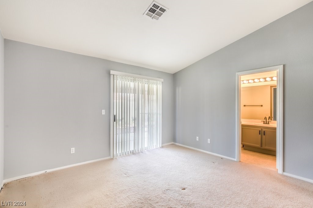 134 Windy Creek Avenue