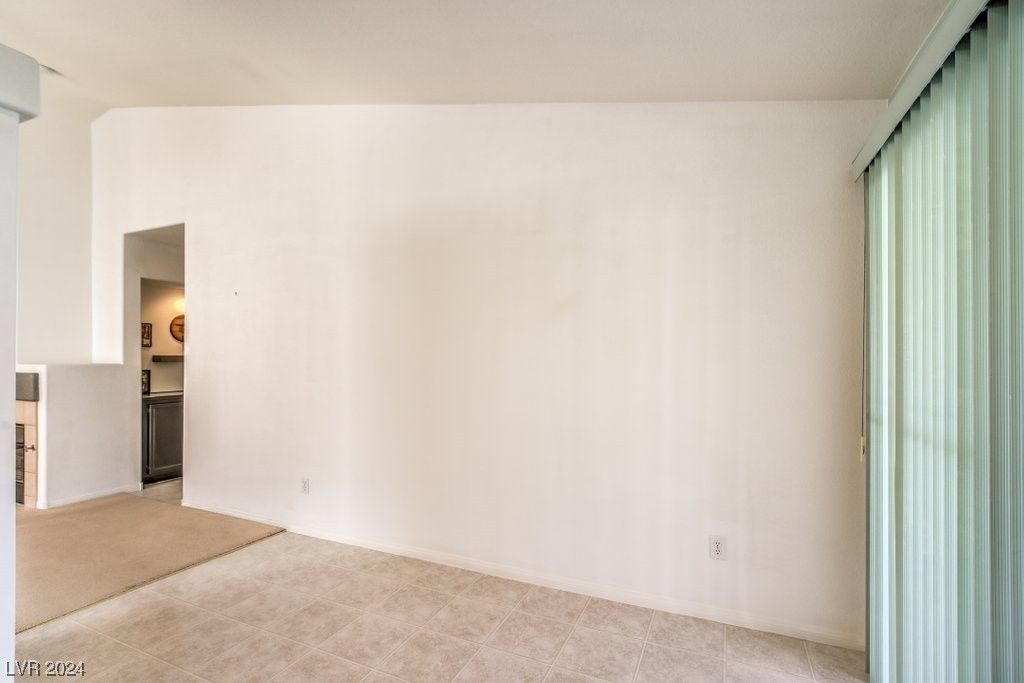 134 Windy Creek Avenue