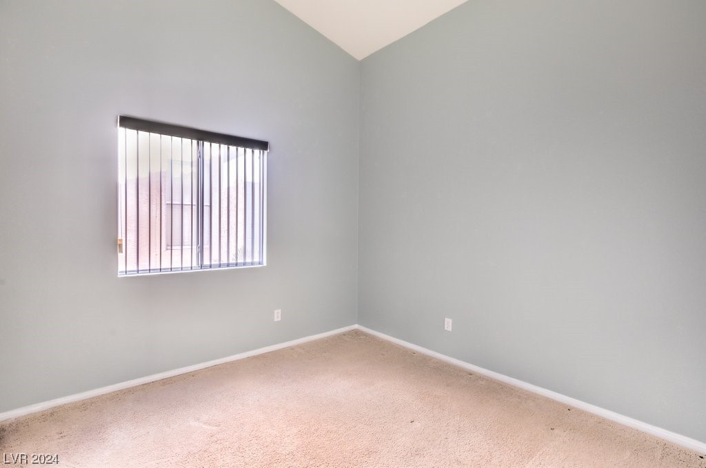 134 Windy Creek Avenue