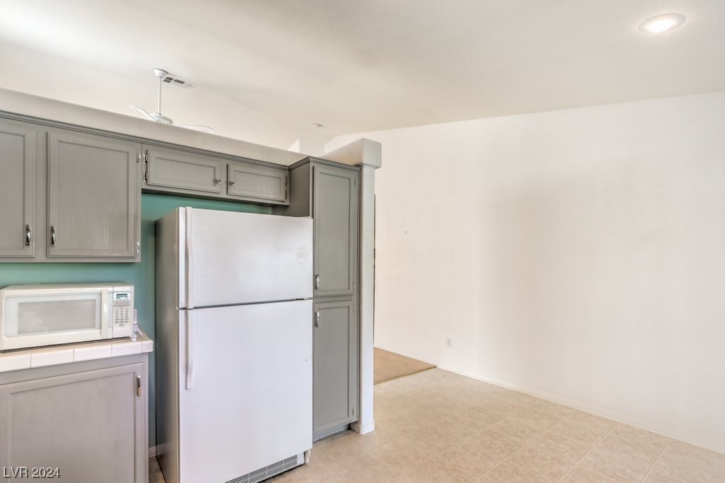 134 Windy Creek Avenue