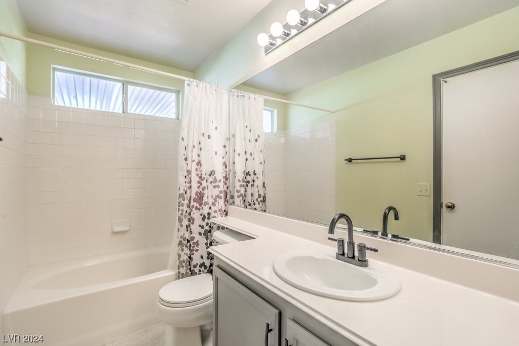 134 Windy Creek Avenue