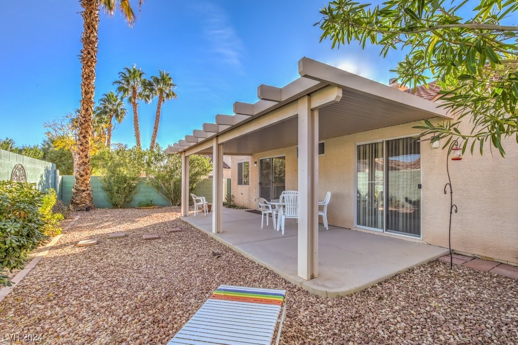 134 Windy Creek Avenue