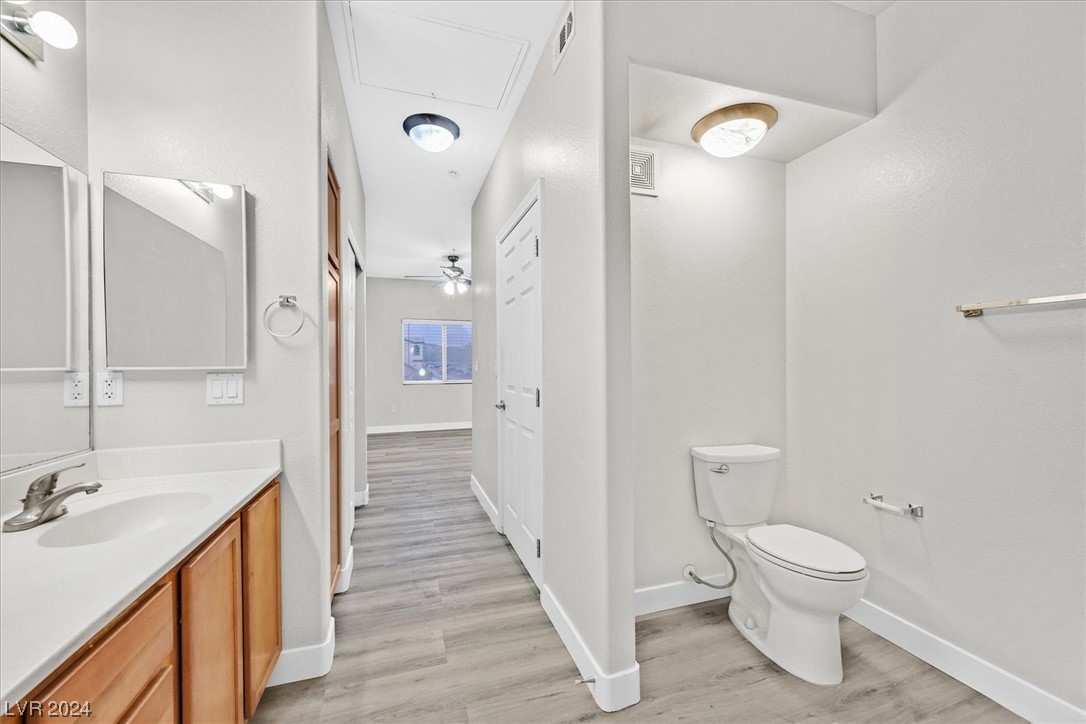 2291 West Horizon Ridge Parkway 1206