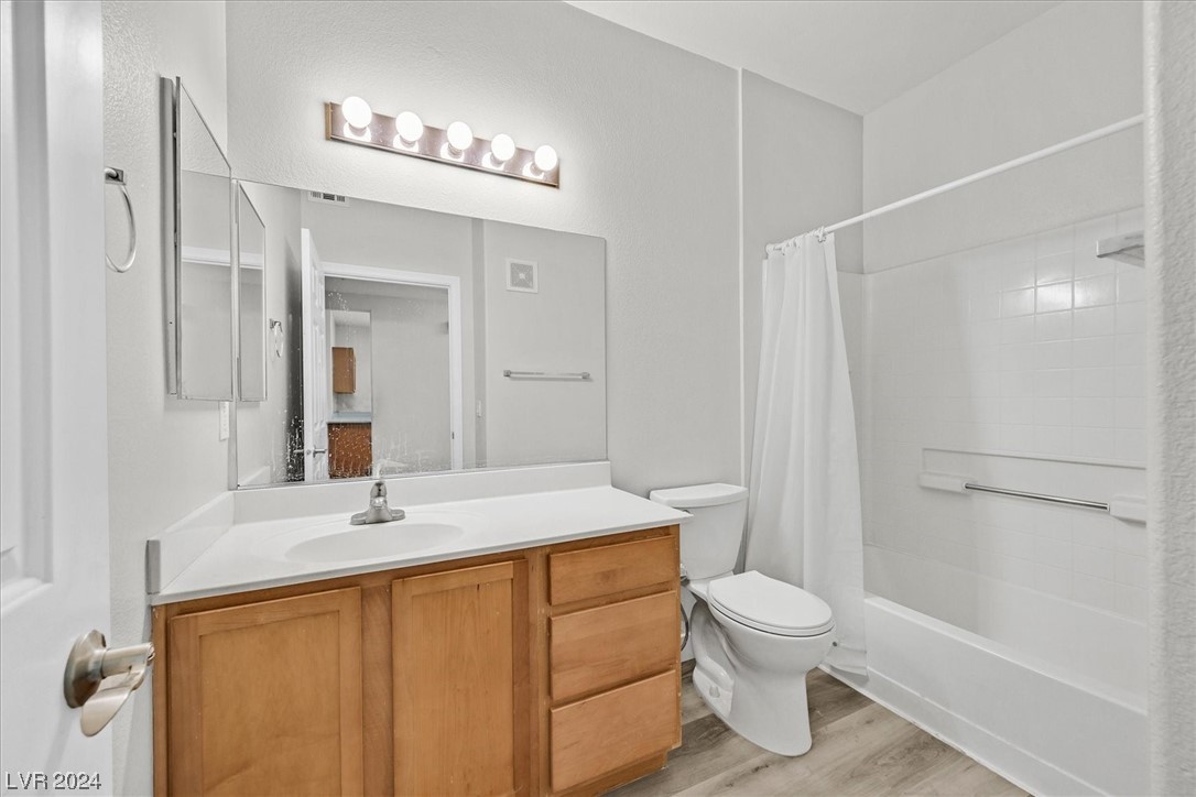 2291 West Horizon Ridge Parkway 1206