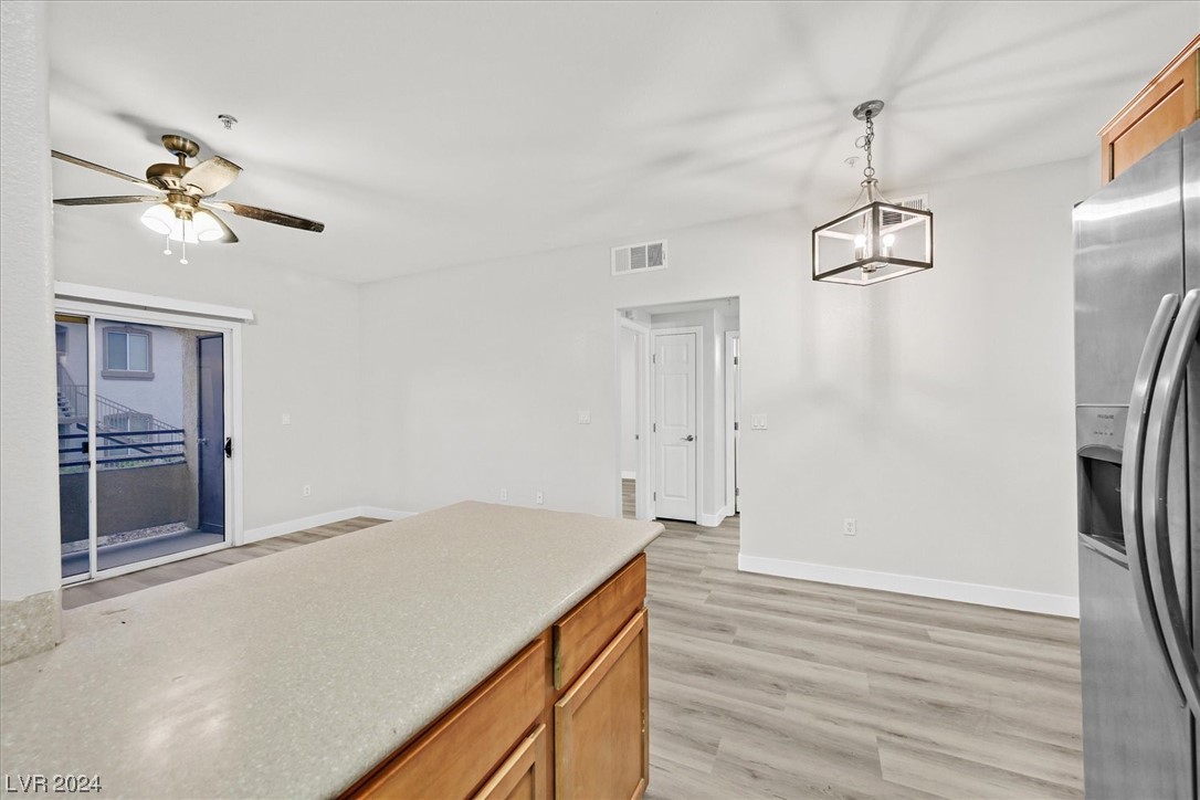 2291 West Horizon Ridge Parkway 1206