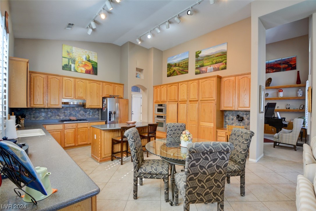 2020 Arbor Forest Street