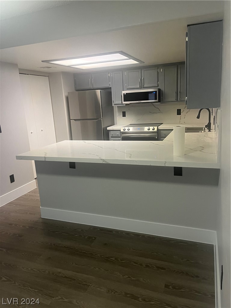 9070 Spring Mountain Road 224