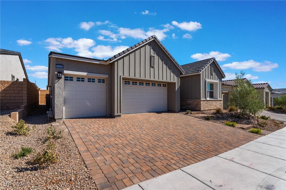 10220 Meandering Dell Avenue