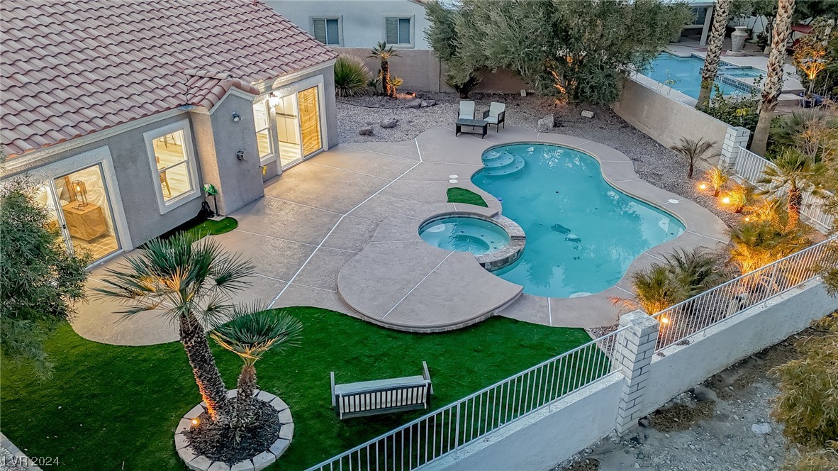 7476 Desert Flame Court