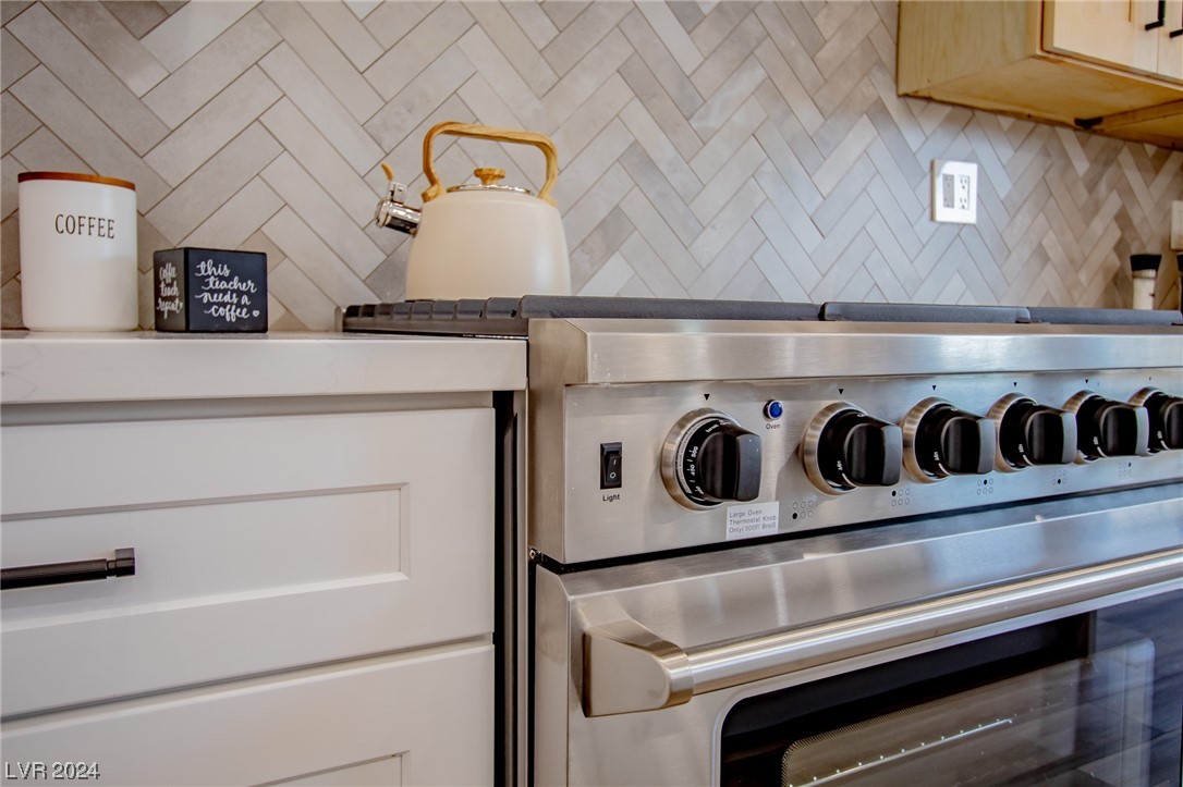 7476 Desert Flame Court