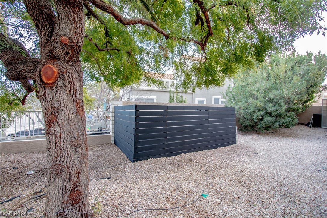 7476 Desert Flame Court