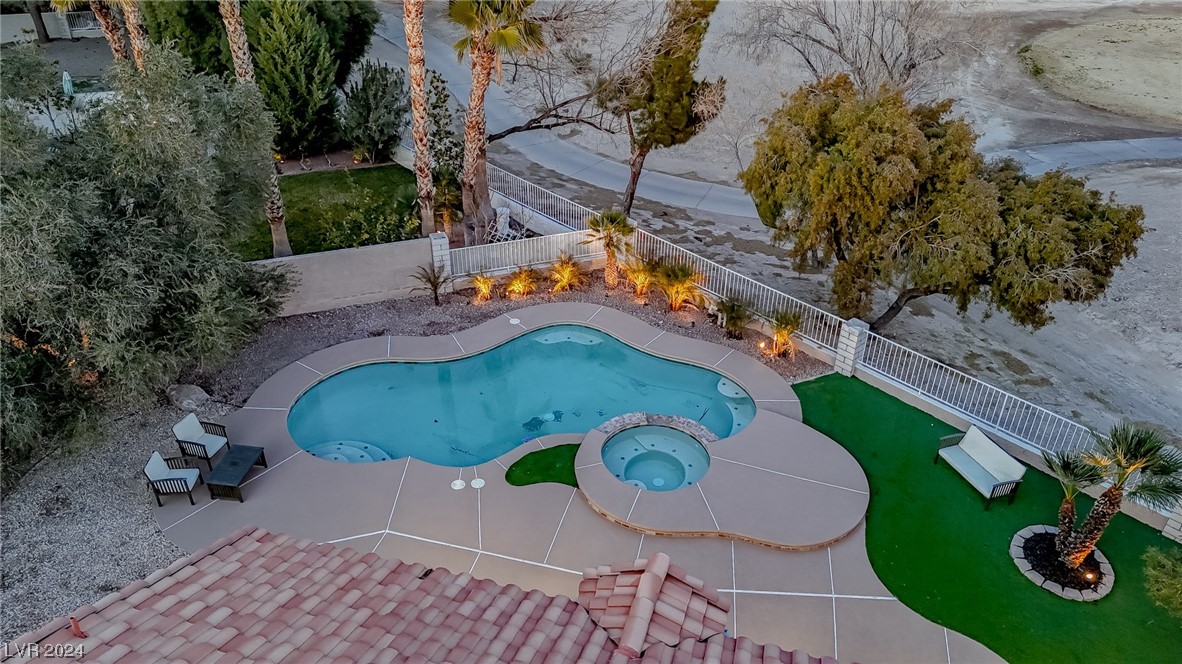 7476 Desert Flame Court