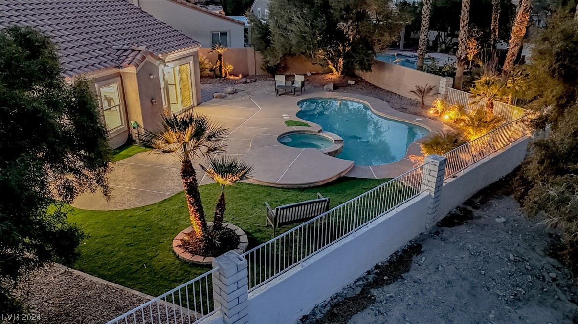 7476 Desert Flame Court