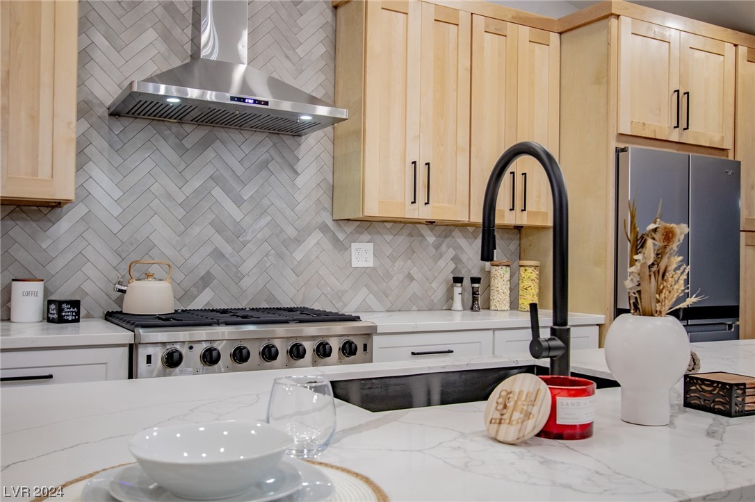 7476 Desert Flame Court