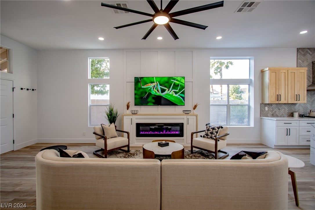 7476 Desert Flame Court