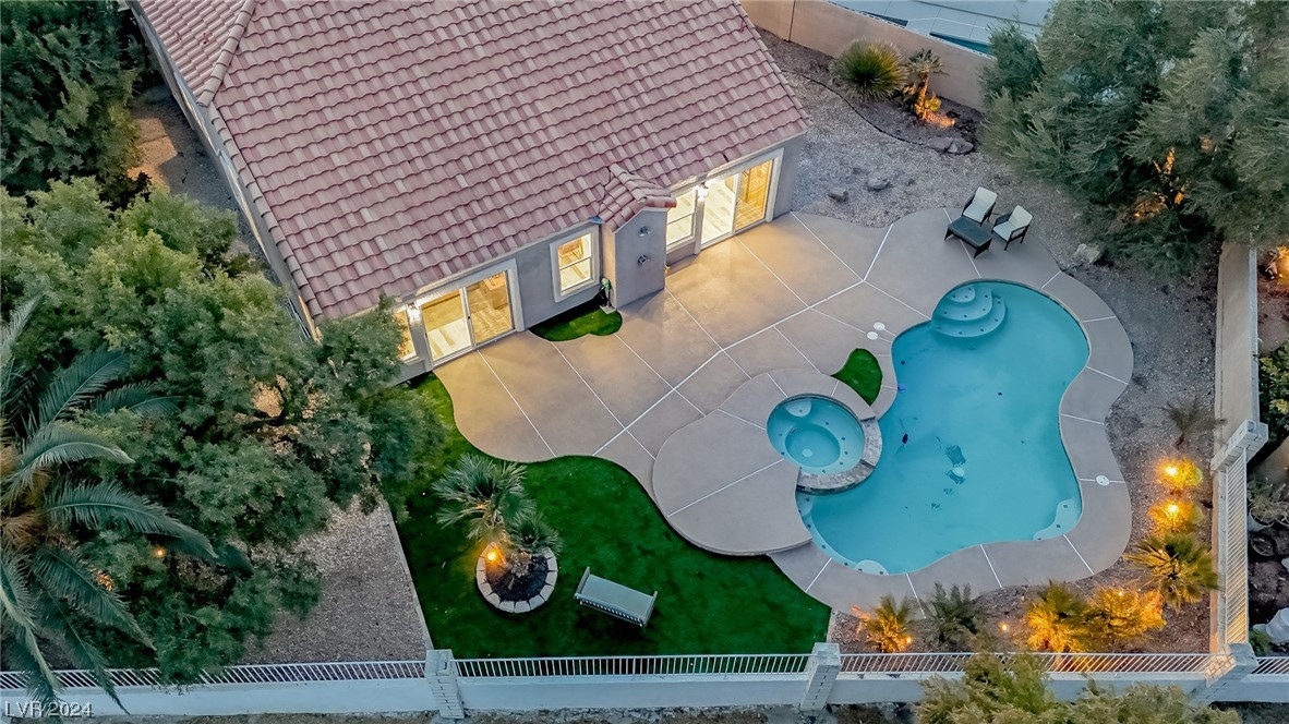 7476 Desert Flame Court