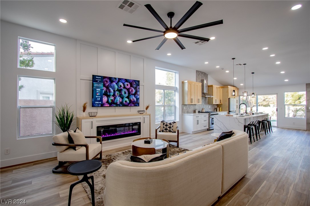 7476 Desert Flame Court