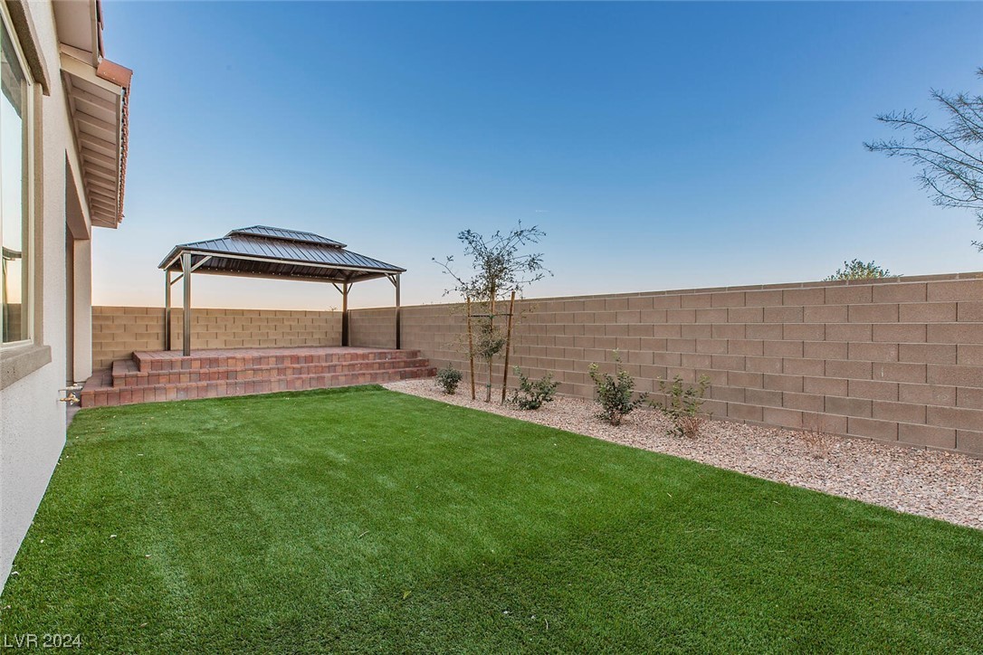11677 Hatchling Avenue