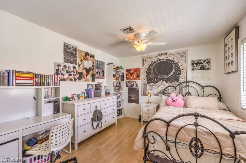 8813 Scenic Harbor Drive