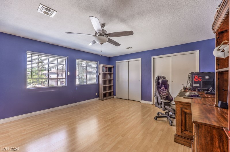 8813 Scenic Harbor Drive