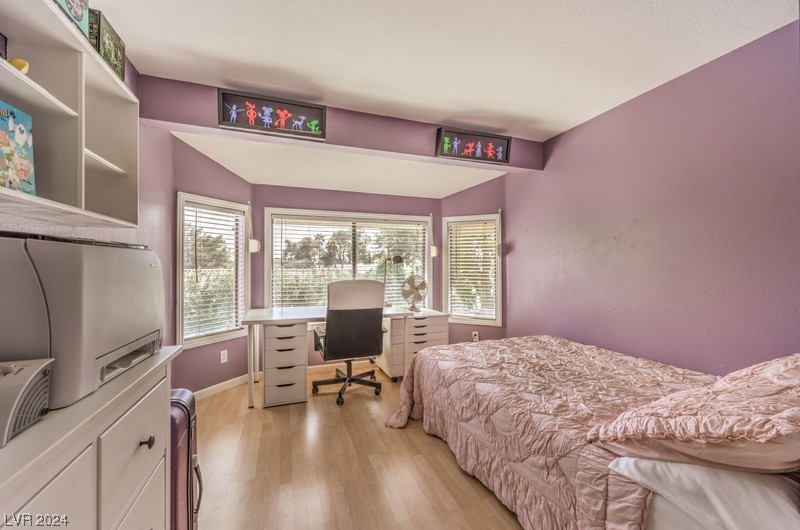 8813 Scenic Harbor Drive