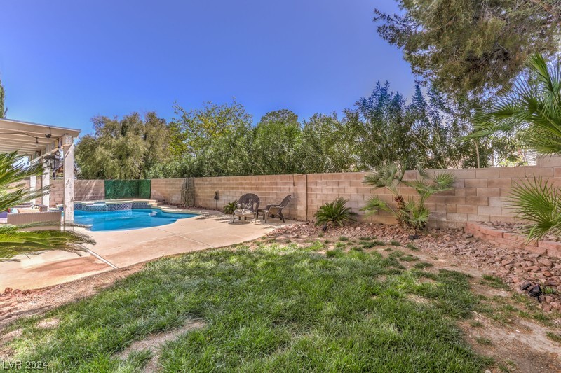 8813 Scenic Harbor Drive