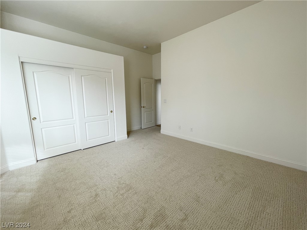 3019 Azure Bay Street