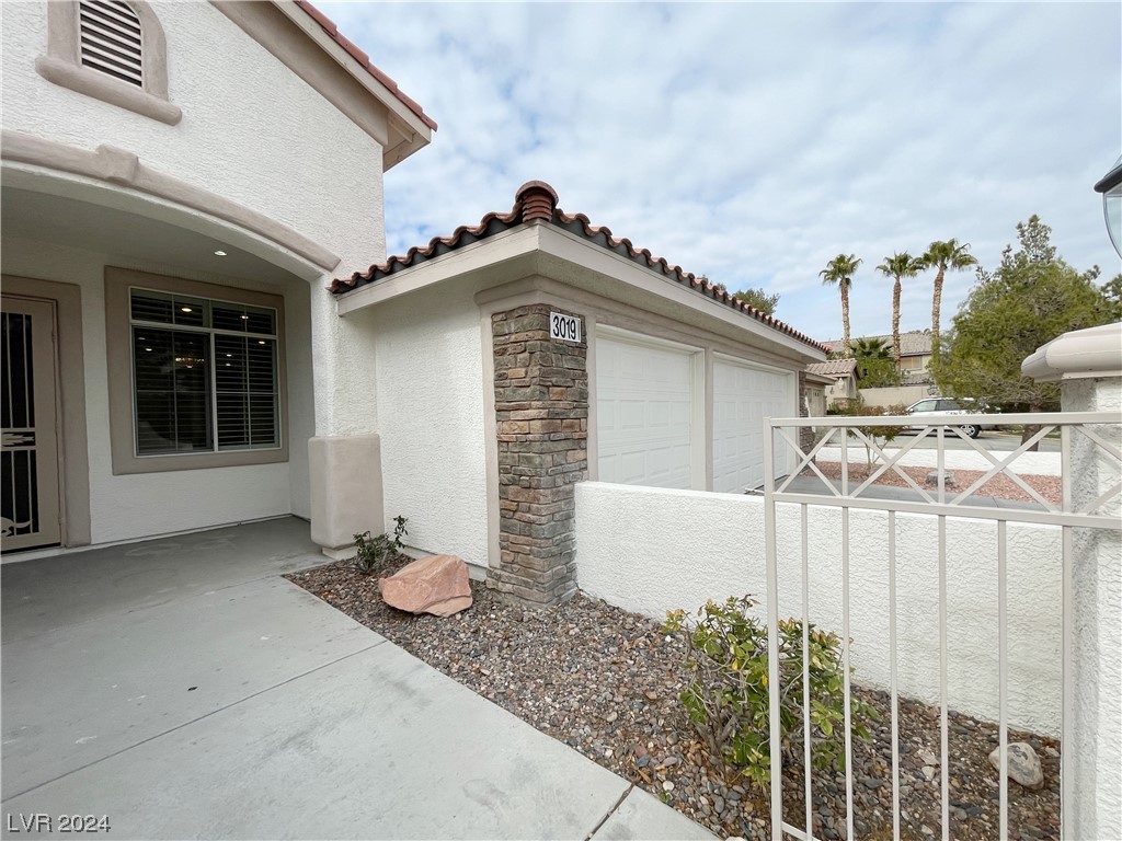 3019 Azure Bay Street