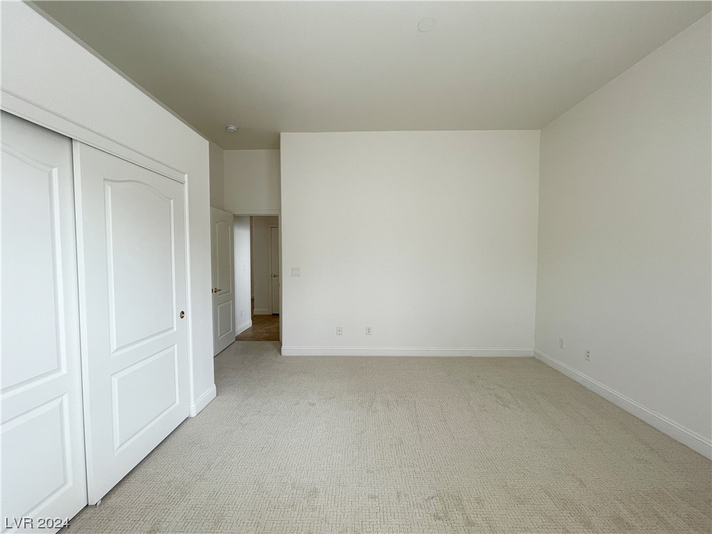 3019 Azure Bay Street