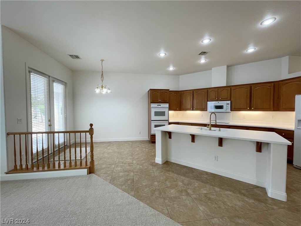 3019 Azure Bay Street