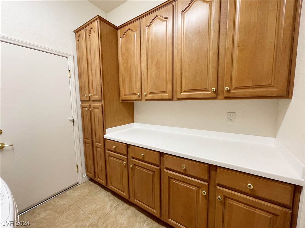 3019 Azure Bay Street