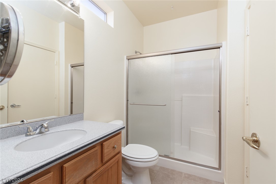 549 Kings Links Street