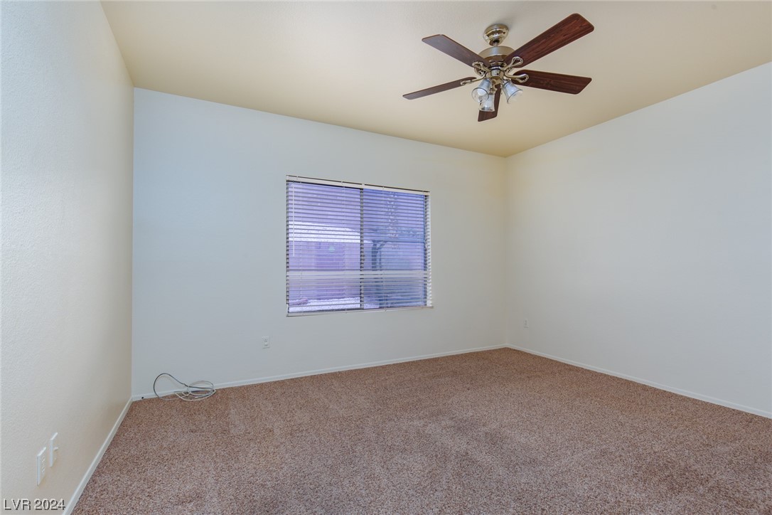 549 Kings Links Street