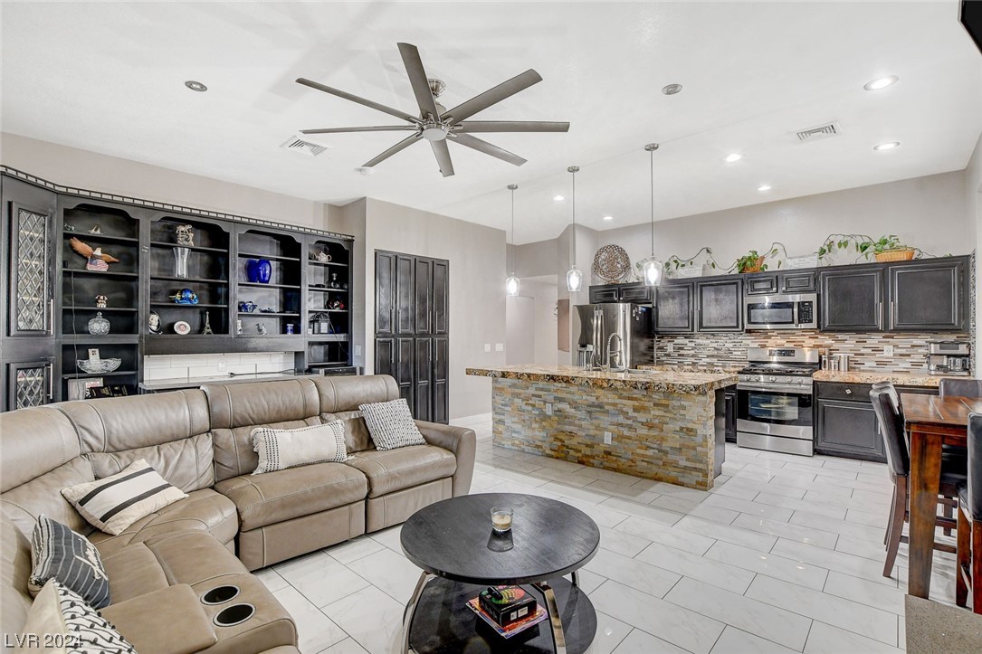 4332 Bob White Drive