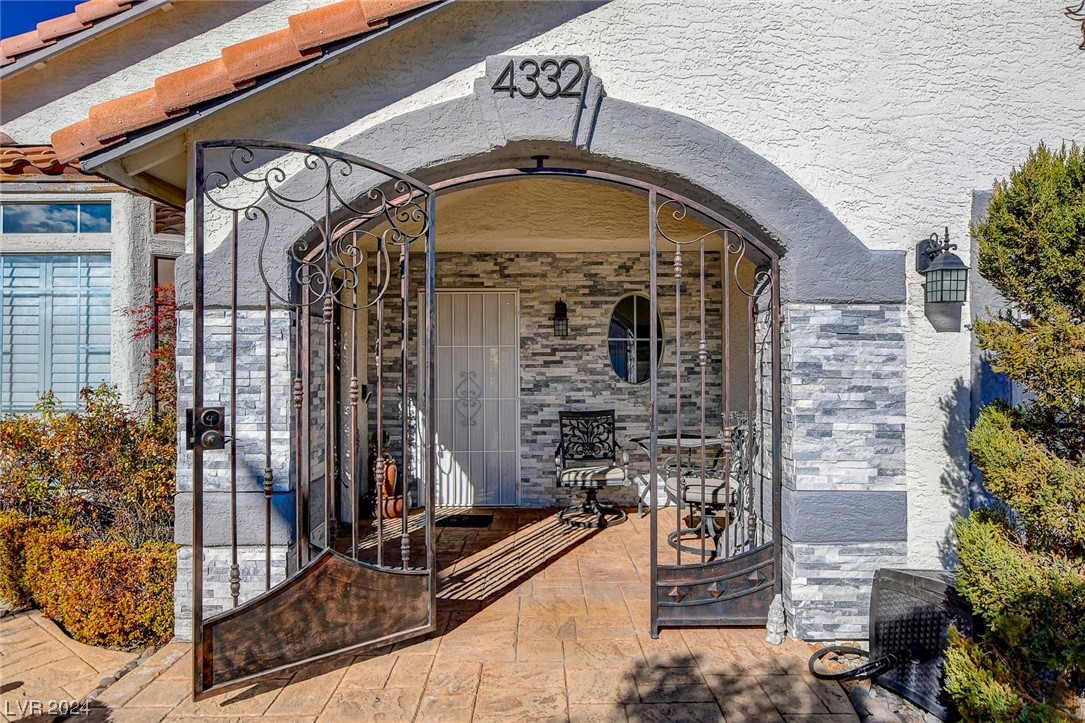 4332 Bob White Drive