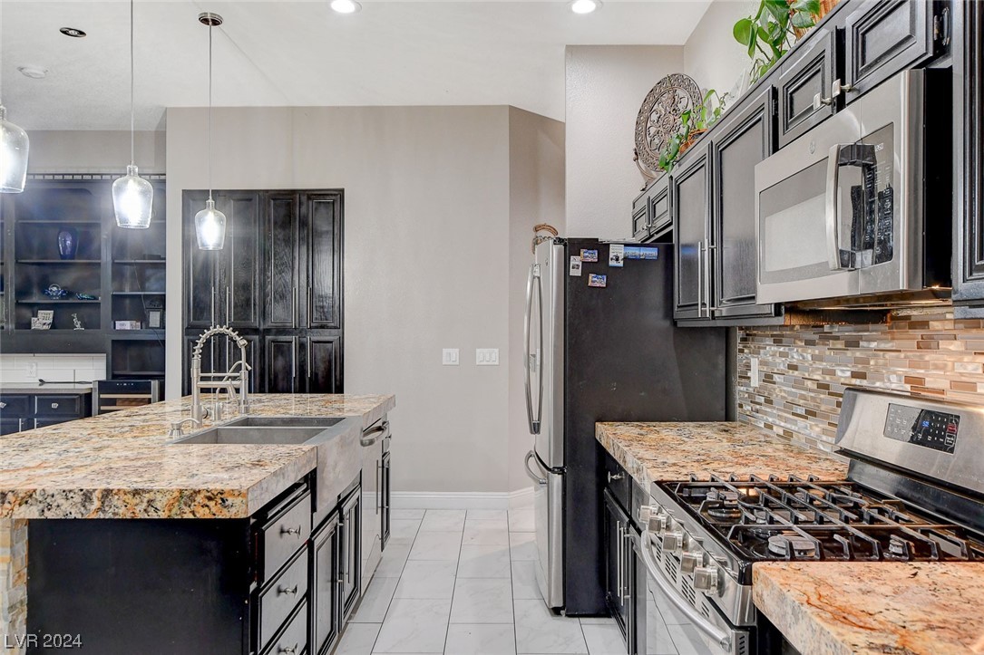 4332 Bob White Drive