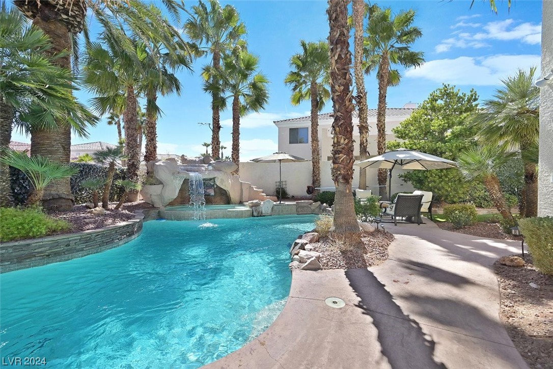 221 South Painted Mountain Drive