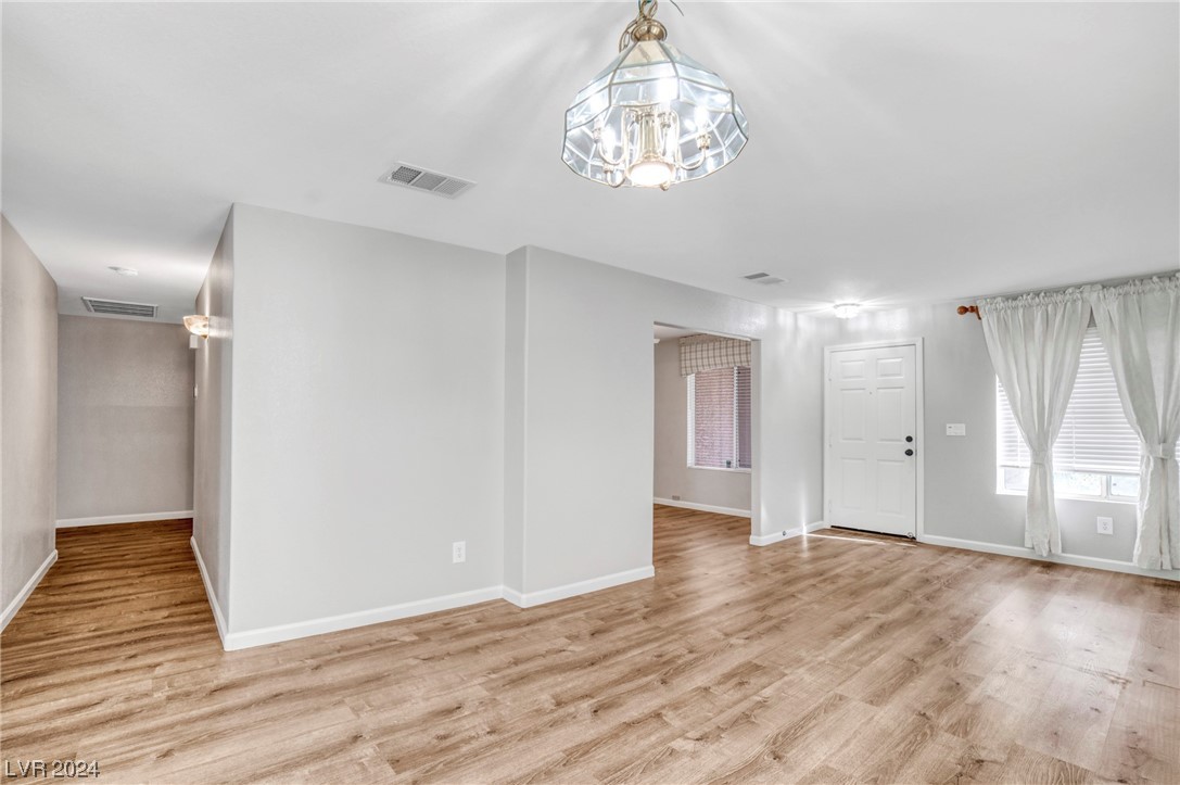 315 Laguna Glen Drive
