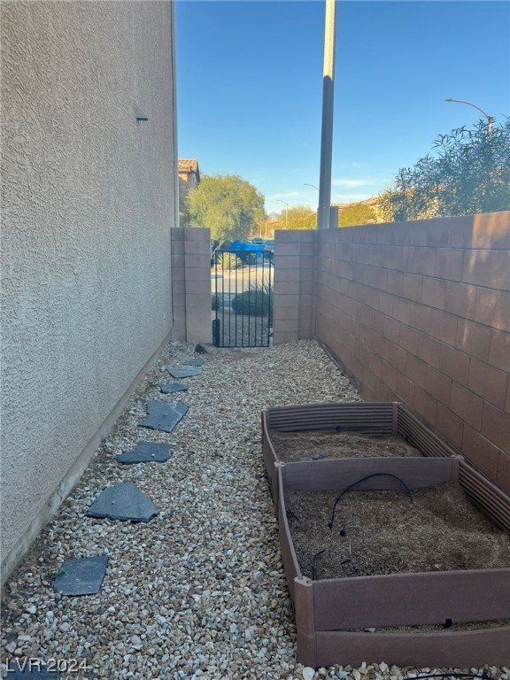 10526 CLIFF LAKE Street N/A