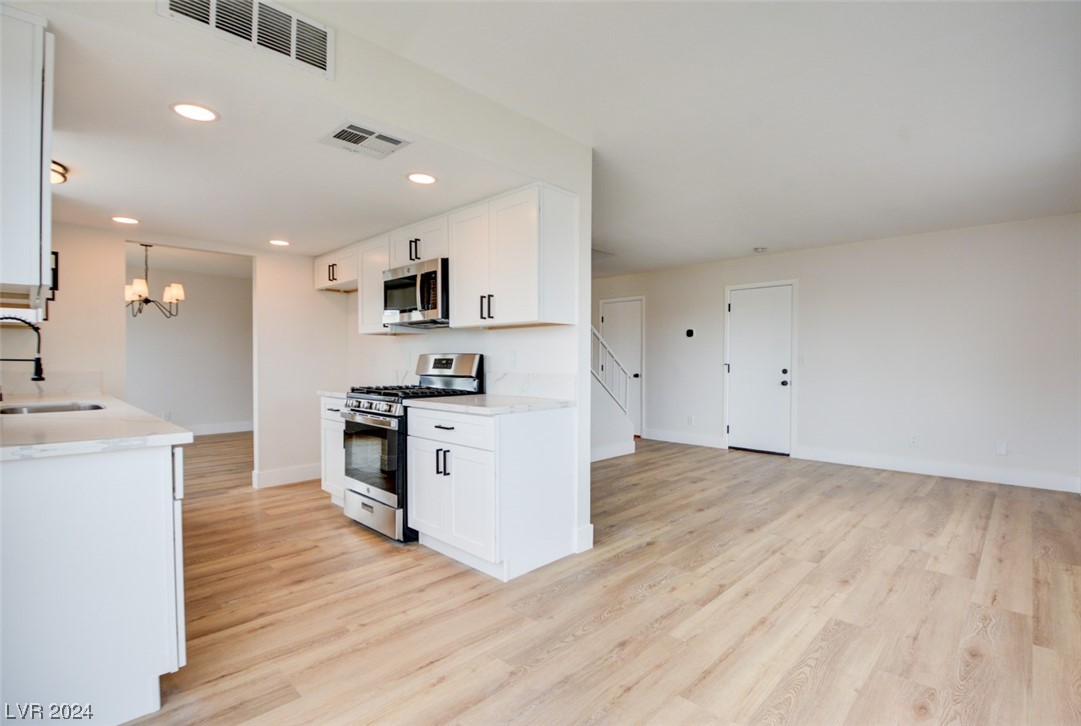 1309 Bittersweet Circle