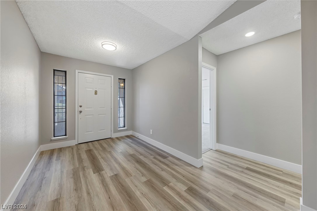 6280 Desert Sun Drive