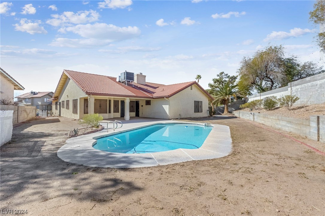 6280 Desert Sun Drive