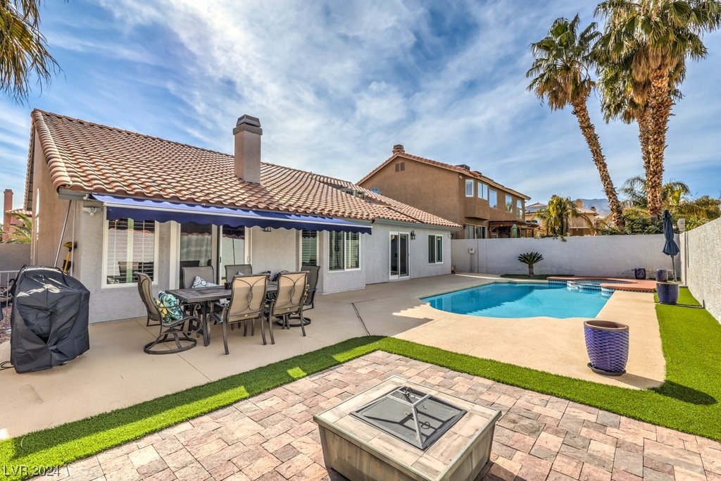 9082 Baysinger Drive