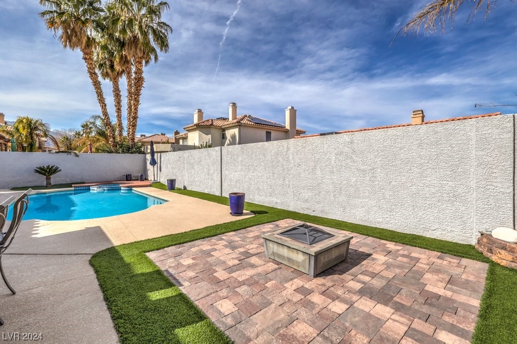 9082 Baysinger Drive