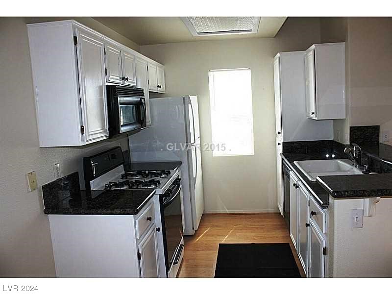 3125 North Buffalo Drive 2111