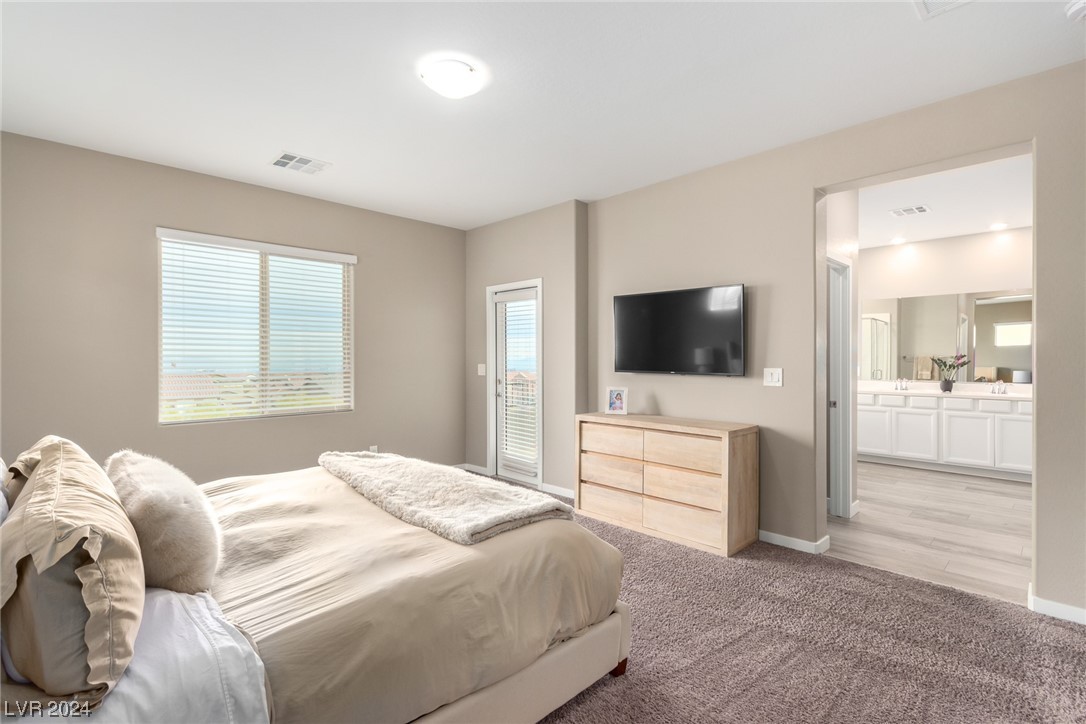 708 Rogue Wave Street